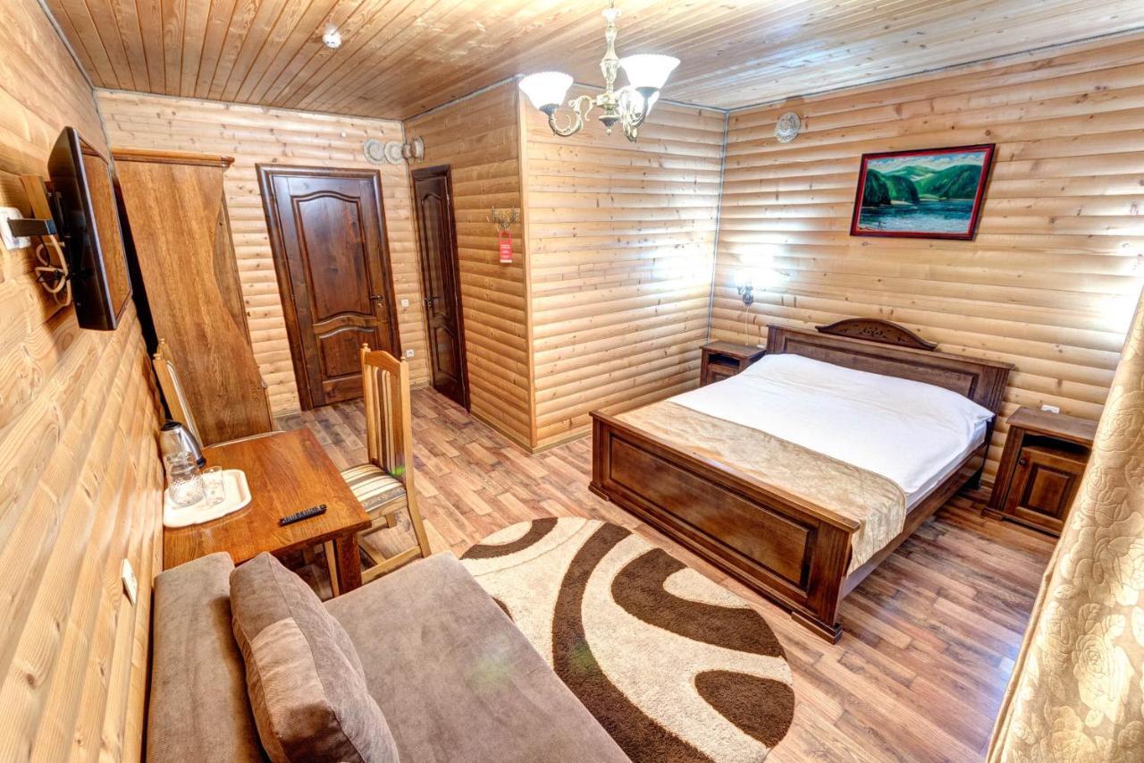 Milli & Jon Otel Bukovel Dış mekan fotoğraf