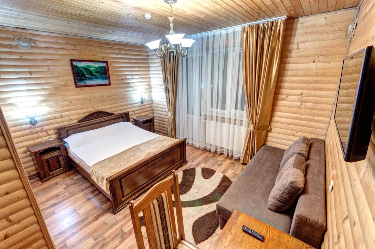 Milli & Jon Otel Bukovel Dış mekan fotoğraf